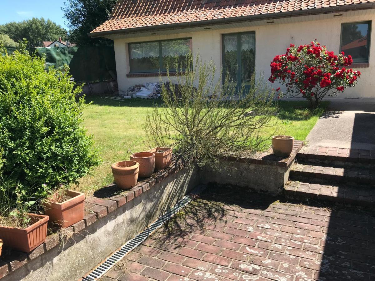 Apres La Pluie Hotel Campigneulles-les-Petites Exterior foto